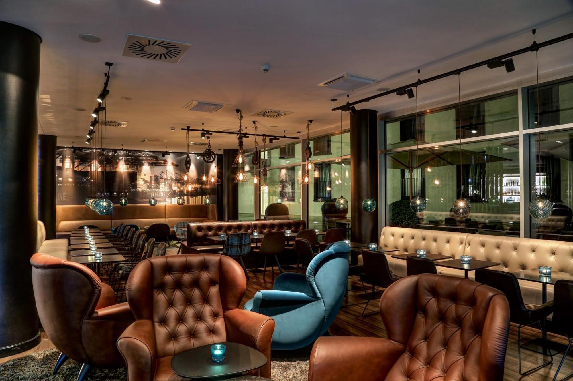 Motel One Hamburg Am Michel Екстер'єр фото