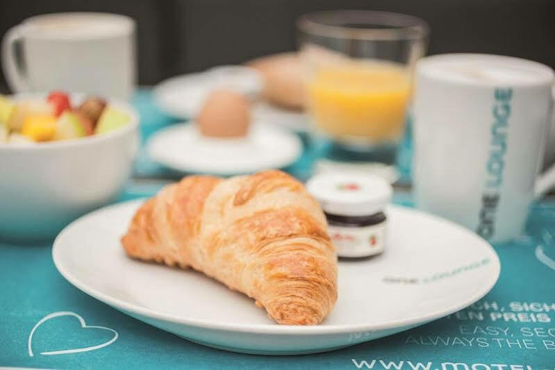Motel One Hamburg Am Michel Екстер'єр фото